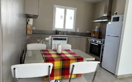 Maison Arveyres 4 pièce(s) 87 m2