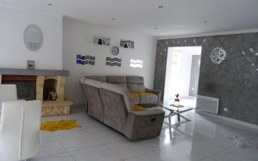 Belle maison T6 157 m2 secteur pavillonnaire