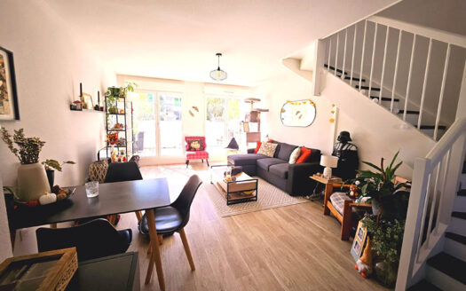 APPARTEMENT T3 DUPLEX MEUBLE